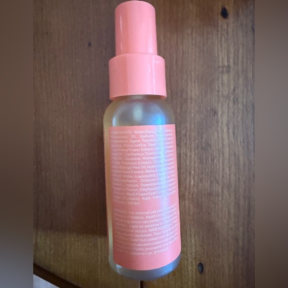 ❤️ 3/$25 dae Agave Dry Heat + Hold Styling Mist - Picture 2 of 3